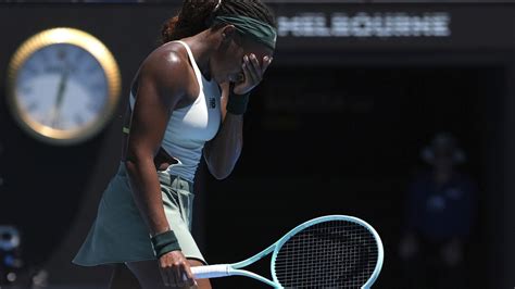 Gauff Loses To Badosa: 2025 Australian Open